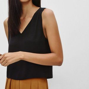 NWOT Sleeveless Murphy Blouse Black Top by Aritzia